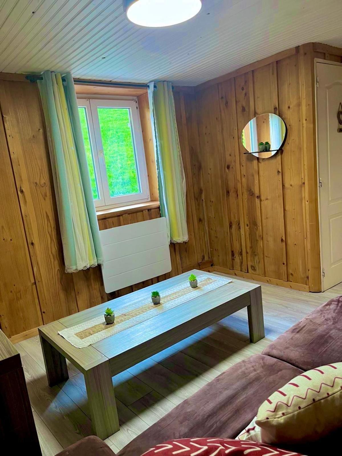 Appartement Dans Maison Familiale Bellevaux Bagian luar foto