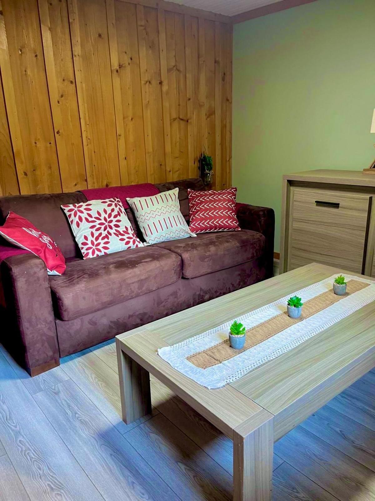 Appartement Dans Maison Familiale Bellevaux Bagian luar foto